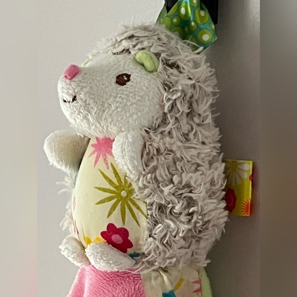 Taggies Hedgehog Lovey Baby Security Blanket - Picture 3 of 13